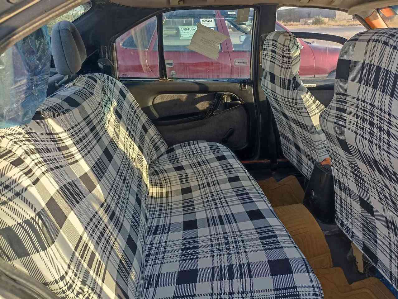 السلام عليكم سياره اوميكا للبيع او مراوس  موديل 93 لون سلفر 
كير اوتماتيك تنته كهرباء جام كهرباء تخم تاير 
صدر امامي خلفي نضيف سنويه لل 28 تحويل ثاني يوم 
السعر 35 وبيهه مجال للاستفسار هاتف ‏‪***********‬‏
مكان الرمادي التأميم
