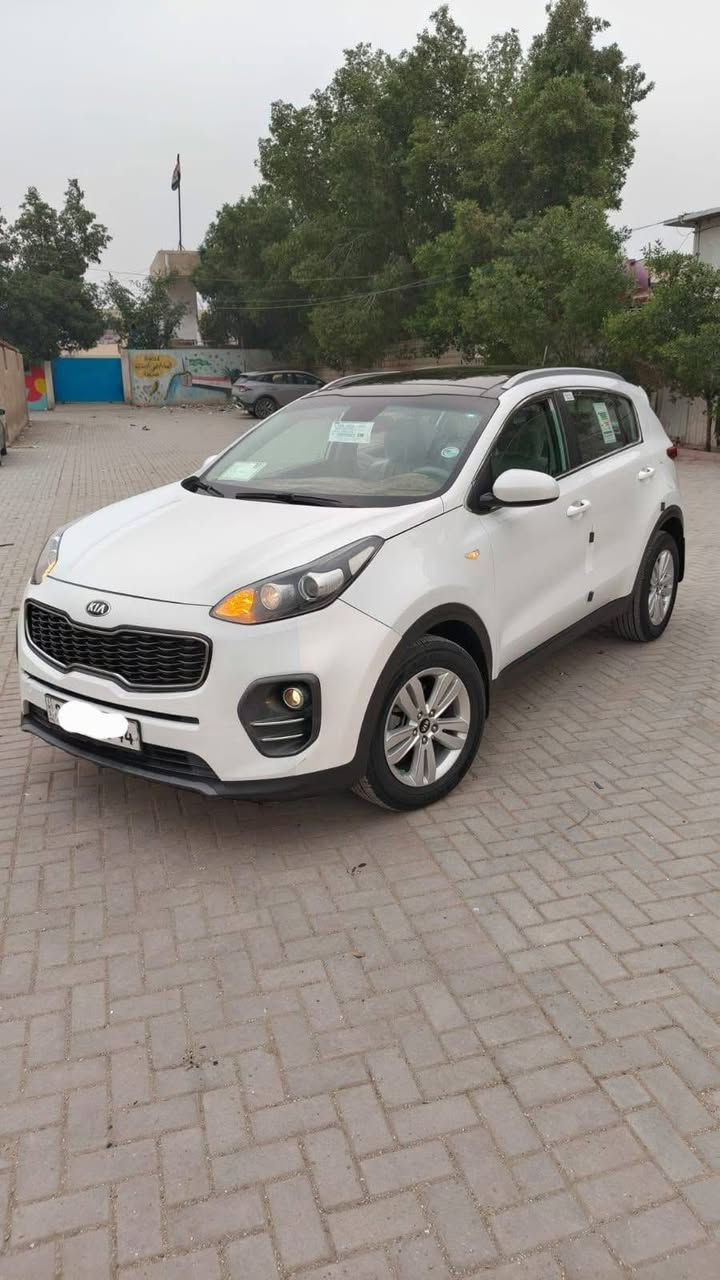 #سبورتج موديل ٢٠١٨ خليجية مكفولة كفالة عامة مكينة ٢٠٠٠ دوش تبريد قطعتين تحكمات جيهتين حاكية حساس خلفي كامرة بنوراما مانع تزحلق نضام يكو قتصاد بانزين ويل كب  مكينة وكير خير من الله صدر امامي وخلفي جدد تبريد ثلج تخم تايرات جدد كهربائيات كلهة شغالة سياره جاهزه من كل شي اي نقص مابيهة سيارة مال بيت #سعر١٧٨ وبيهة مجال للشراي للستفسار*********** عنوان بغداد رقم دهوك الدولي الجديد بسمي سنوية ٢٠٣٠ وهزة وفحص لحد ٢٠٢٦ شهر ١٠  جدد  #ماشية٨٧
