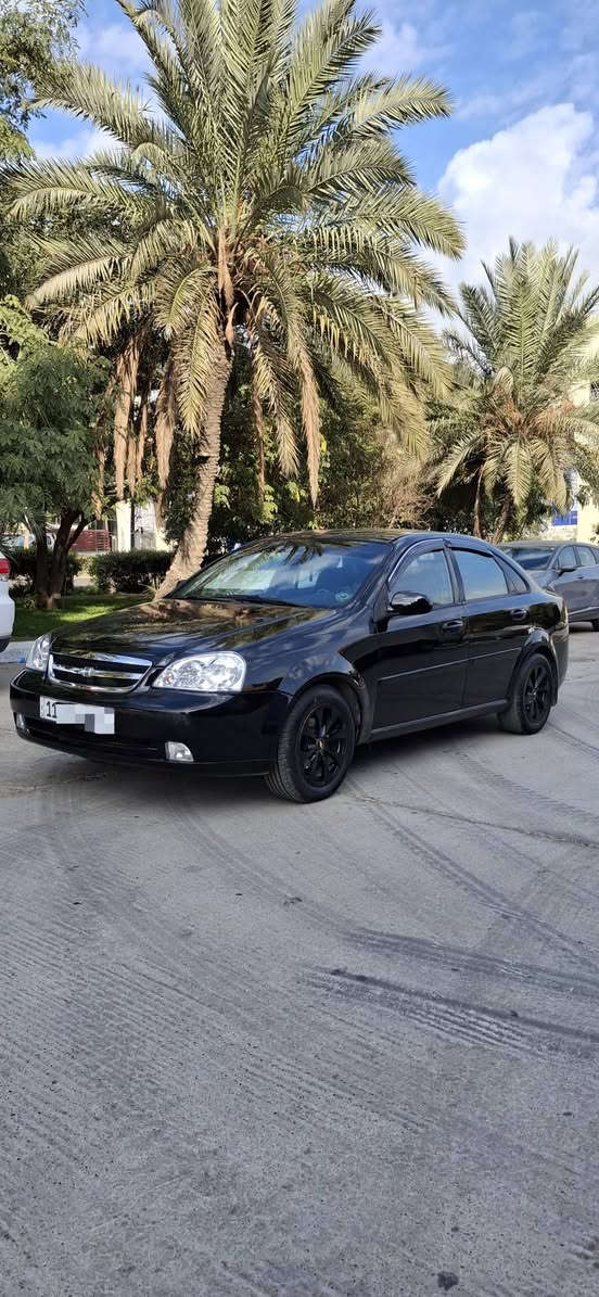 السلام عليكم
اوبترا موديل ٢٠٠٦ . رقم بغداد دولي بأسمي 
.................................
كير محرك نضيفات [ كير اوتوماتيك ] 
صدر تايرات نظفيه 
/// السياره صبغتها عام جديد /// 
السعر 63 وبيها مجال بسيط 
مكان السياره بغداد العامريه 
للاستفسار ( *********** )
