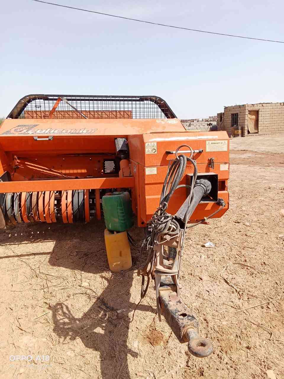 سلام عليكم 🚜 البيع كابسة كلكان موديل 2017 تفاصيل الاتصال
*********** المكان ديالى بلدروز
