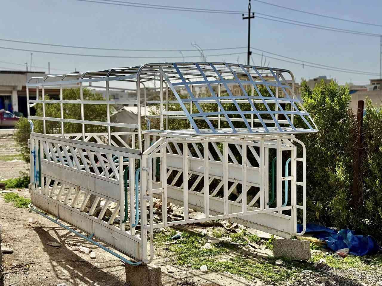 چەمچە و کەپری 4000 بۆ فرۆشتن نوێیە
سعر 450 هەزار 
شوێن هەولێر 
***********
