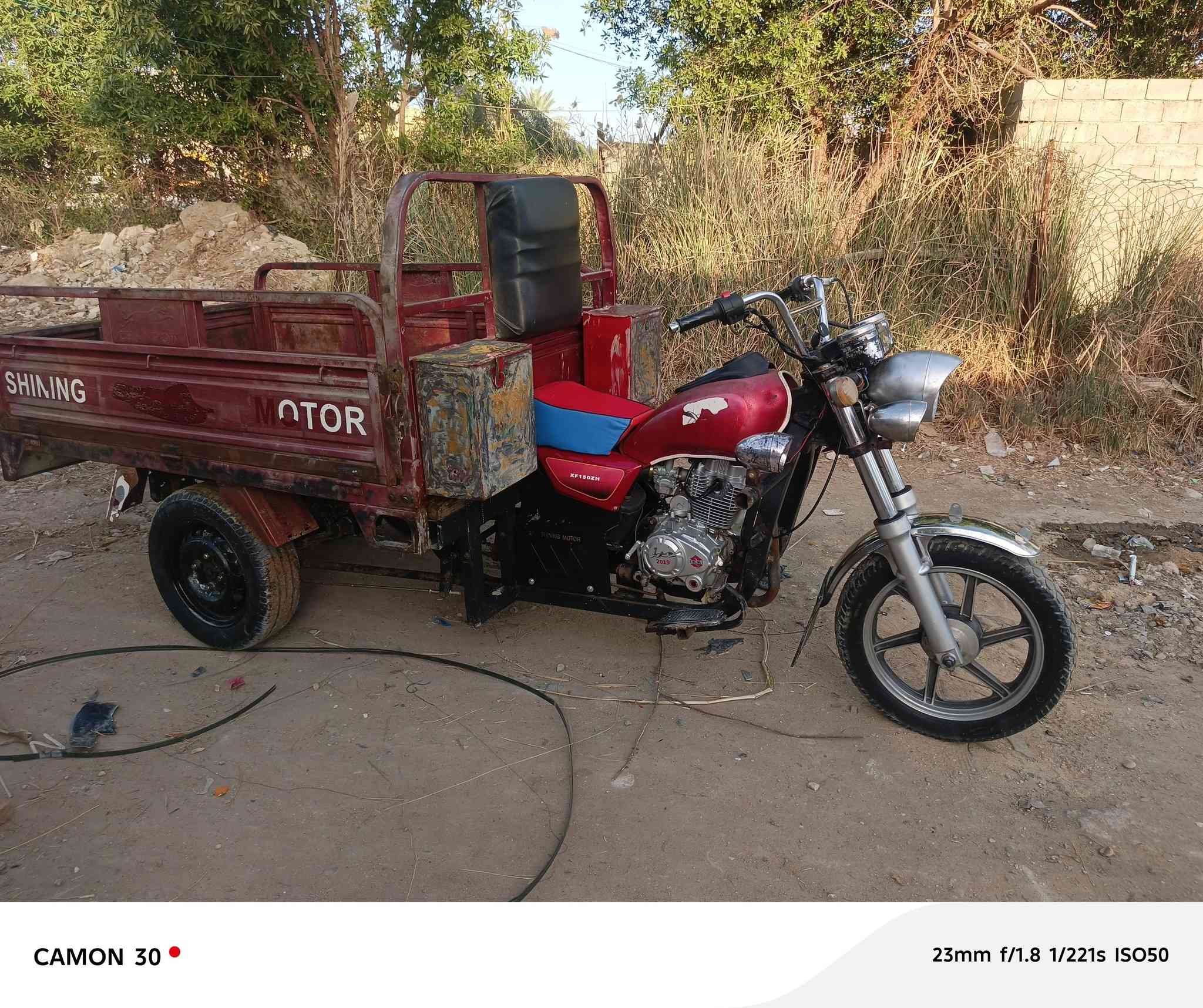 السلام عليكم ستوته للبيع موديل 2014 محرك 2019 ستوته مقفوله كفاله عامه اوراقي اصولي السعر 1,100 وبيها مجال مكاني كربلاء طويريج‏‪***********‬‏
