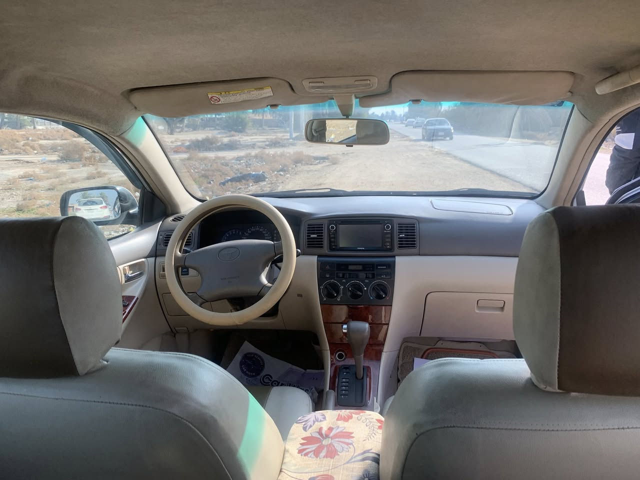 السلام عليكم... 
كورلا بيكاتشو ياباني أصلي 2007 وارد سعودي رقم بغداد انكليزي كير مكينه مكفولات مكينه 1800 تخم تاير جديد باتري جديد منظومه بانزين ادامه كامله كلها جديده وأصلي منظومه تبريد من فريز وكمبريسر وراديتر كلها جديده وأصلي صدر امامي خلفي بحاله جيده شاشه كامرة دواره كهربائيات كلها شغاله السياره مال بيت وجاهزة من كلشي مكاني بغداد ابو غريب السعر 100$ 
للأستفسار 
***********
***********
