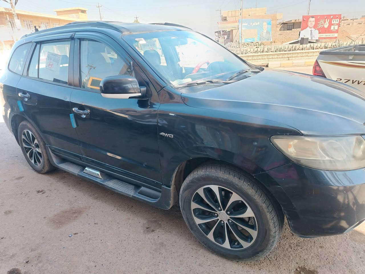 سنتافي 2009 خليجي ٧سبعه راكب  شاشه فتحت سقف ويل 18 تخم تاير حداديه وصدر جديد رقم بغداد السعر 115 $ وبيه مجال الاتصال ***********
