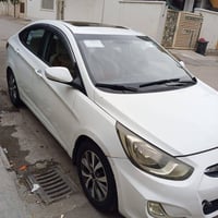 اكسنت خليجي  موديل 2015 سياره بيها قطع صبغ أبيع احزام شرط بدون دواخل ك...