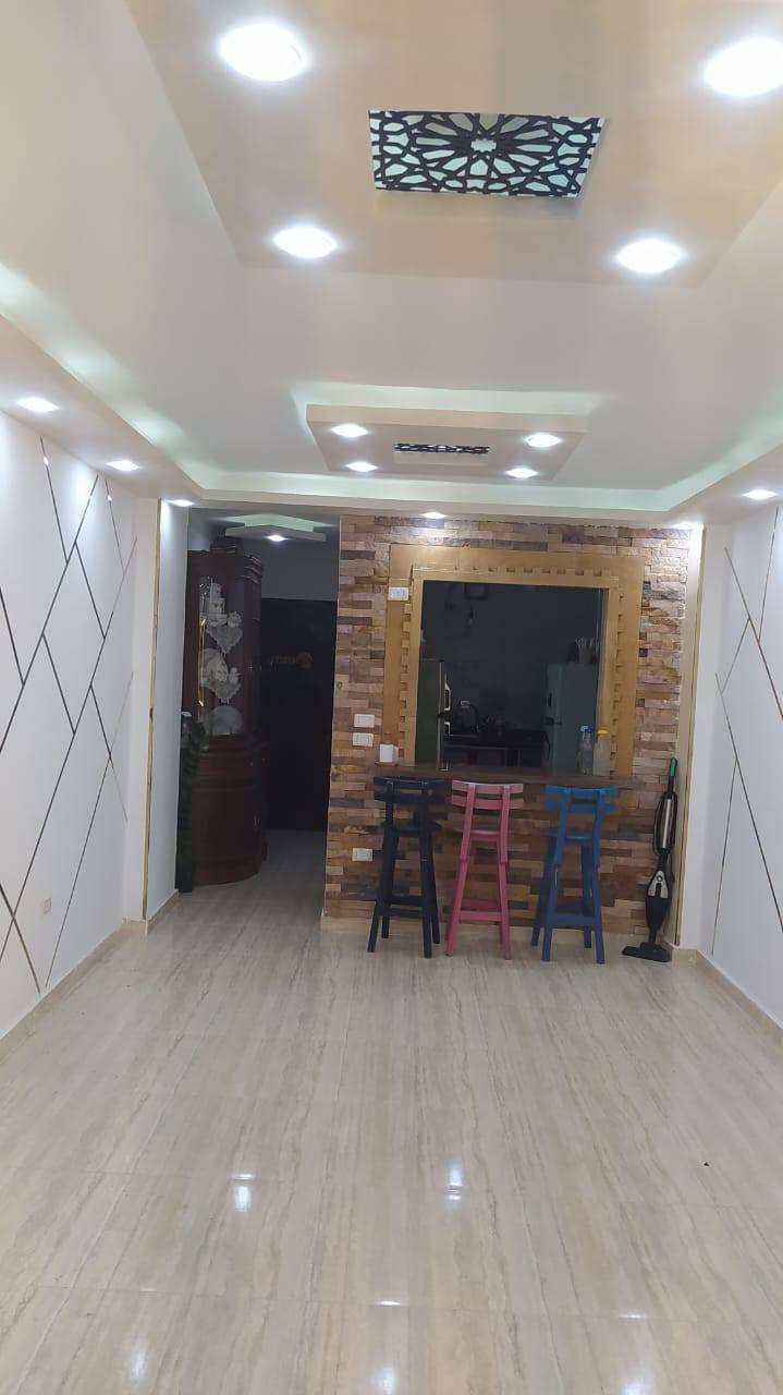 🏠شقة للبيع 💥800 الف قابل للتفاوض 
👇👇👇👇👇👇

🏠الهانوفيل خلف بنك مصر على الناصية. 3 غرف مقفولين وريسبشن قطعتين.و 3 بلكونات #تشطيب-#اللترالوكس مساحتها 140م الدور 7 مش اخير اسانسير على التركيب 💥السعر 800 الف قابل للتفاوض 🎊 للمعاينة التواصل خاص


**إذا كنت صاحب هذا الإعلان وتريد حذفه لأي سبب، رجاءا أرسل رسالة إلى الدعم الفني**
