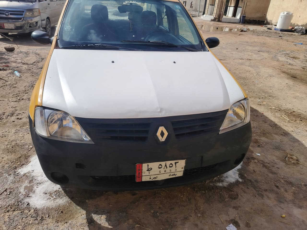 رينو لوكان 2009 محرك كير شرط تواير تخم حداد جديد سنويه جديد هيه مصفره السعر ٣٤ وبيه مجال الاستفسار *********** مكان السياره السماوة
