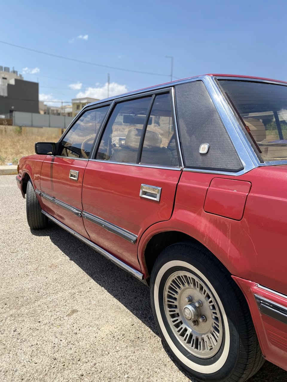 للبيع…
سوبر كراون 1984 لو احمر مميز مصبوغة عام معمرة ع الشاصي تاخذها شرط محرك شرط جديد كير جديد بلادي تبريد تدفئة كهربائيات كلها شغالة شرط مال شركة سنتر لوك من تمشي تقفل سيارة جهازة مجهزة شغل واطلع ع البصرة.

السيارة باسمي كابون موجود

العنوان الموصل الحدباء ***********

السعر 48 وبيها مجال للشراي
