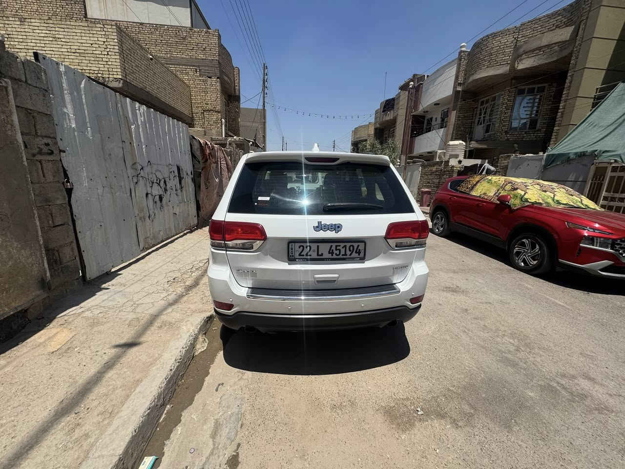 لمتد بلاص فول خليجي بيهه جونه الكنر عكس السايق صبغ و بارد بيهه كارضهه 230 وبيهه مجال بصيط ***********
