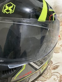 خوذة • قليل الاستخدام • قرب سبع قصور