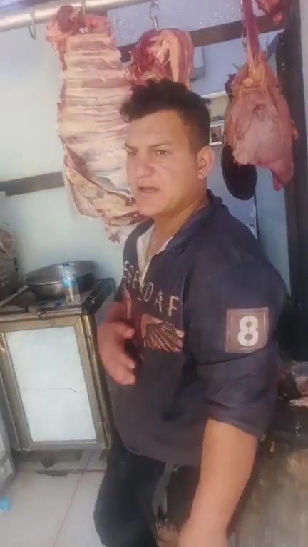 قصابيه ومطعم الخفاجي 
لحم عجل عراقي درجه 
لحم غنم عراقي درجه 
لحومنا عراقي ودرجه اولى 
توصيل حي العصري مجاني حي العمال مجاني
للاتصال ***********
واتساب ***********
مكان حي العصري مجاور صيدليه ركن الدواء
مقابيل طيور الجنة
إشارة الأصدقاء 
@إشارة
