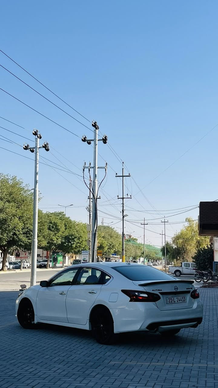 ‏Nissan Altima SR Midnight 2018 Stitch Blue
-نيسان التيما ميدنايت كلين جمیل في كُل العراق دعامية بل دعامية بشرت بدون سبخ بدون ايرباك کیر و محرك و الکهرباء بشرت جاهز ماشاءالله ، ١٢١ الف كم 
سونر موجود
مكان قزاء كلار


**إذا كنت صاحب هذا الإعلان وتريد حذفه لأي سبب، رجاءا أرسل رسالة إلى الدعم الفني**