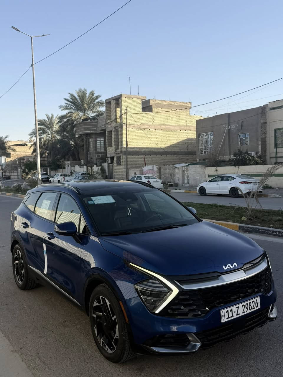 سبورتج  فووووول للأخير اعلى  فئه موديل 2023
اعلى المواصفات بيها فول من كل شي
5 كامرات 
مرقم بغداد تحويل ثاني يوم
 محرك ٢٥٠٠
بانوراما طگتين
كشنات جلد رياضي
جنطة گهرباء وتفتح من تقترب منها
بصمة ابواب وتشغيل وجنطة
فور ويل
تشغيل عن بعد
كراسي كهرباء
تدفئة كشنات تبريد كشنات
ستيرن تدفئة وجلد خياط
خزن كشنات  ميموري
اشاير بالمري
 لايت اوتو
 اطفاء ذاتي
تبريد قطعتين 
 نزول منحدرات
مانع تزحلق
انظمة قيادة 
بلوجكترات
شاشة كبيره متصله وشاشة تبريد متغيره
عدادات ديجيتال
شحن موبايل امامي وبالكشنات الخلفيه
بل كار بلي واندرويد وكافة الخدمات
شحن وايرليس
انارة داخليه لمس
 لايت زينون لد امامي
بك لايت لد
حساسات خلفيه اماميه
رادارات جانبيه اماميه خلفيه
ويل كب حجم 19 
توقف ذاتي
هاند بريك دگمة
 وبعد بيها هواي مواصفات

حادث السيارة فقط جاملغ امامي ايمن بدون اي داخل  بدون ايرباك فقط الجاملغ نفسه مصلح 

للبيع السعر 200 وبيها مجال رقمي ***********
