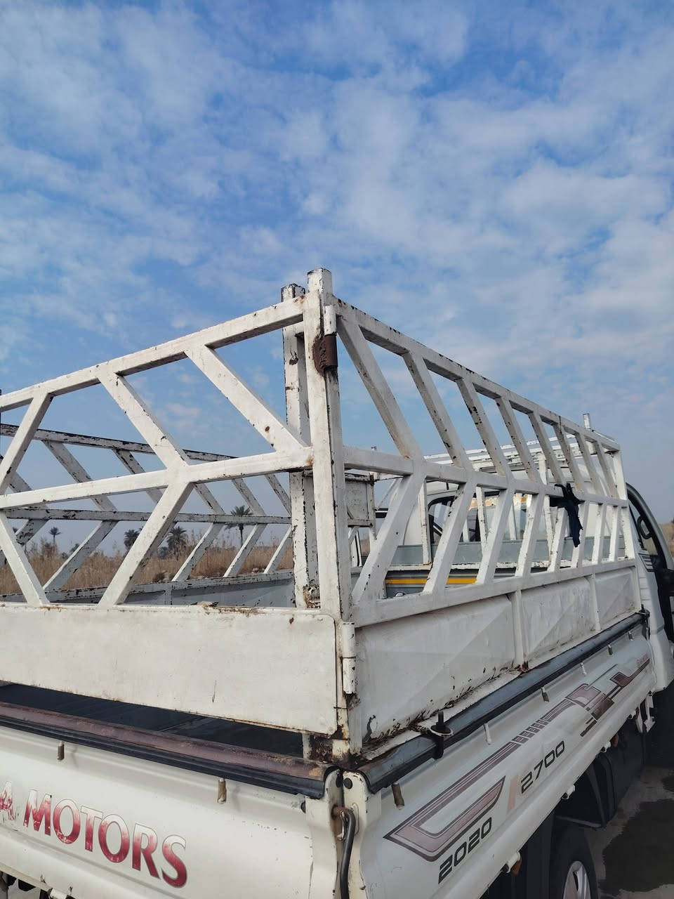 سلام عليكم محجر كيا حمل للبيع محجر نضيف مكاني بغداد اللطيفيه سعر 300 وبي مجال 
***********
