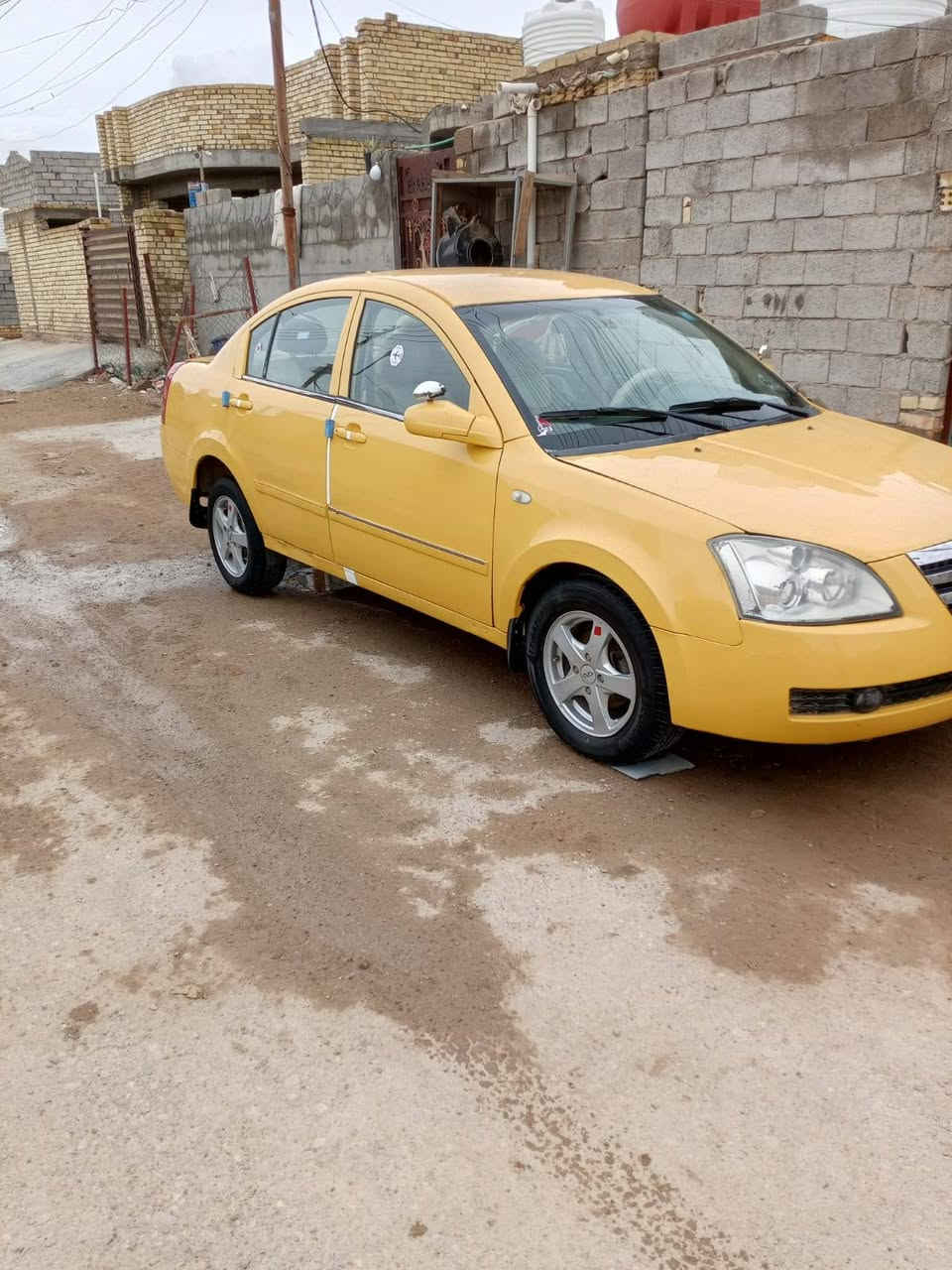 سلام عليكم شيري اي فايف مديل 2011 كير مكينة كورلة مصبوغة جمالية اي نقص مابيهة السعر ٣٥ للاتصال ***********
