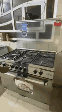 سلام عليكم مرخصت الادمن أغراض للبيع مكان لبياع شرطه الخامسه اي استفسار خاص غراض كلهن نظيفات شري خاص او اتصال عل رقم ***********
