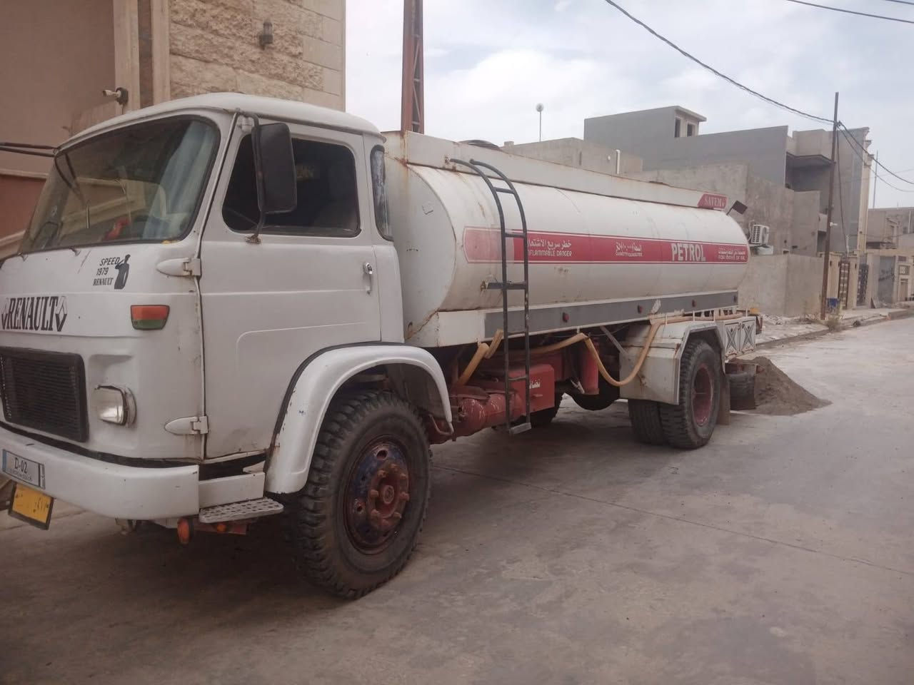 صلاح الدين محرك اثر نفخ تاير نضيف 
رقم نينوى صدامي شرط وكاله وتحويل 
سعر ٦ونص


**إذا كنت صاحب هذا الإعلان وتريد حذفه لأي سبب، رجاءا أرسل رسالة إلى الدعم الفني**