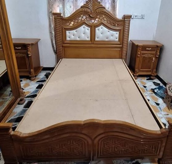 السلام عليكم
غرفة اخشاب استعمال قليل للبيع نجارة عراقية السعر خاص


**إذا كنت صاحب هذا الإعلان وتريد حذفه لأي سبب، رجاءا أرسل رسالة إلى الدعم الفني**