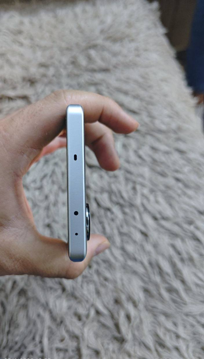 Realme Gt 6t
جهاز اخو جديد نظافة فول غراضه كاملة سعره 450الف وبيها مجال
مكاني كركوك


**إذا كنت صاحب هذا الإعلان وتريد حذفه لأي سبب، رجاءا أرسل رسالة إلى الدعم الفني**