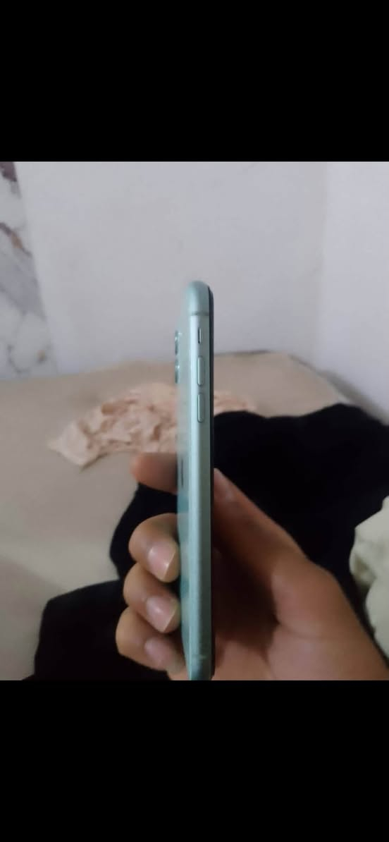 سلام عليكم ايفون ١١ عادي الجهاز كفاله من كلشي وتر كلشي ممبدل بي استخدام شخصي ذاكرته١٢٨ بطاريه٧٧ مكاني بغداد سعره ٢٢٥ وبي مجال للشراي 🤍***********
