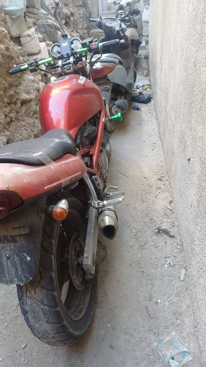 السلام عليكم بانده ربع خير من الله دراجه كفاله عامه بكل وقت انكر سلف وطلع نضافه ٧٥% يحتاجلها شويه ترتيب كله شغال 
بيع او مراوس حسب القناعه 
مكان بغداد ***********
