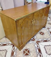 بوفيه تزكام نضيفه متر ونص في ستين مكاني الشعب 07739145419  السعر 100