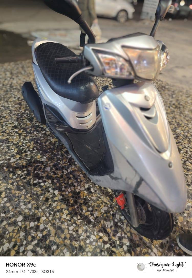 السلام عليكم بريز بغبغاء نوزل للبيع شرط رمبه ماشيه 10 تالاف كفاله عامه السعر 900 وبي مجال مكان بغداد الغزاليه *********** الدراجه فحل مو نثيه
