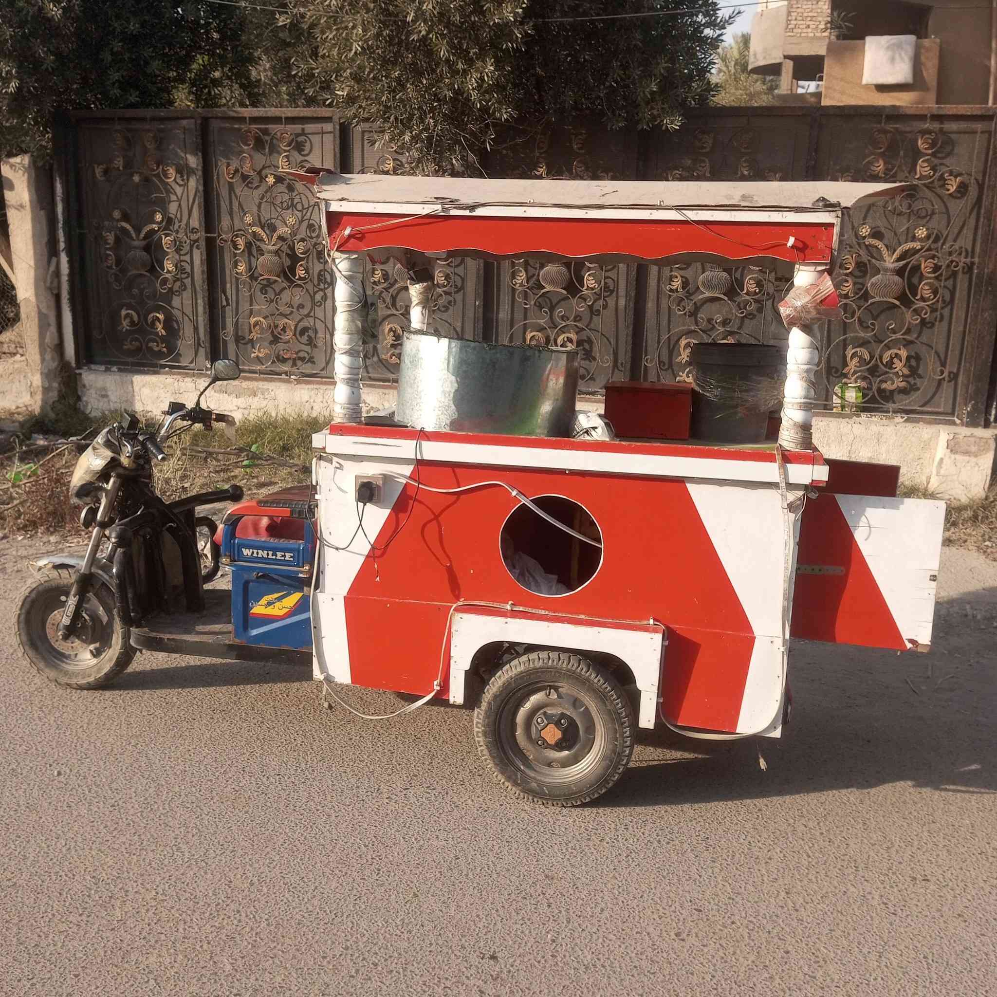 ستوته شعر بنات للبيع البكان بغداد بياع السعر خاص  حي نقص ما بيها***********
