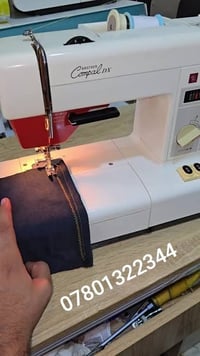 مكينه خياطة للبيع نوع المكينه ابرذر ياباني مكينه درجه اولى  مع جميع مل...