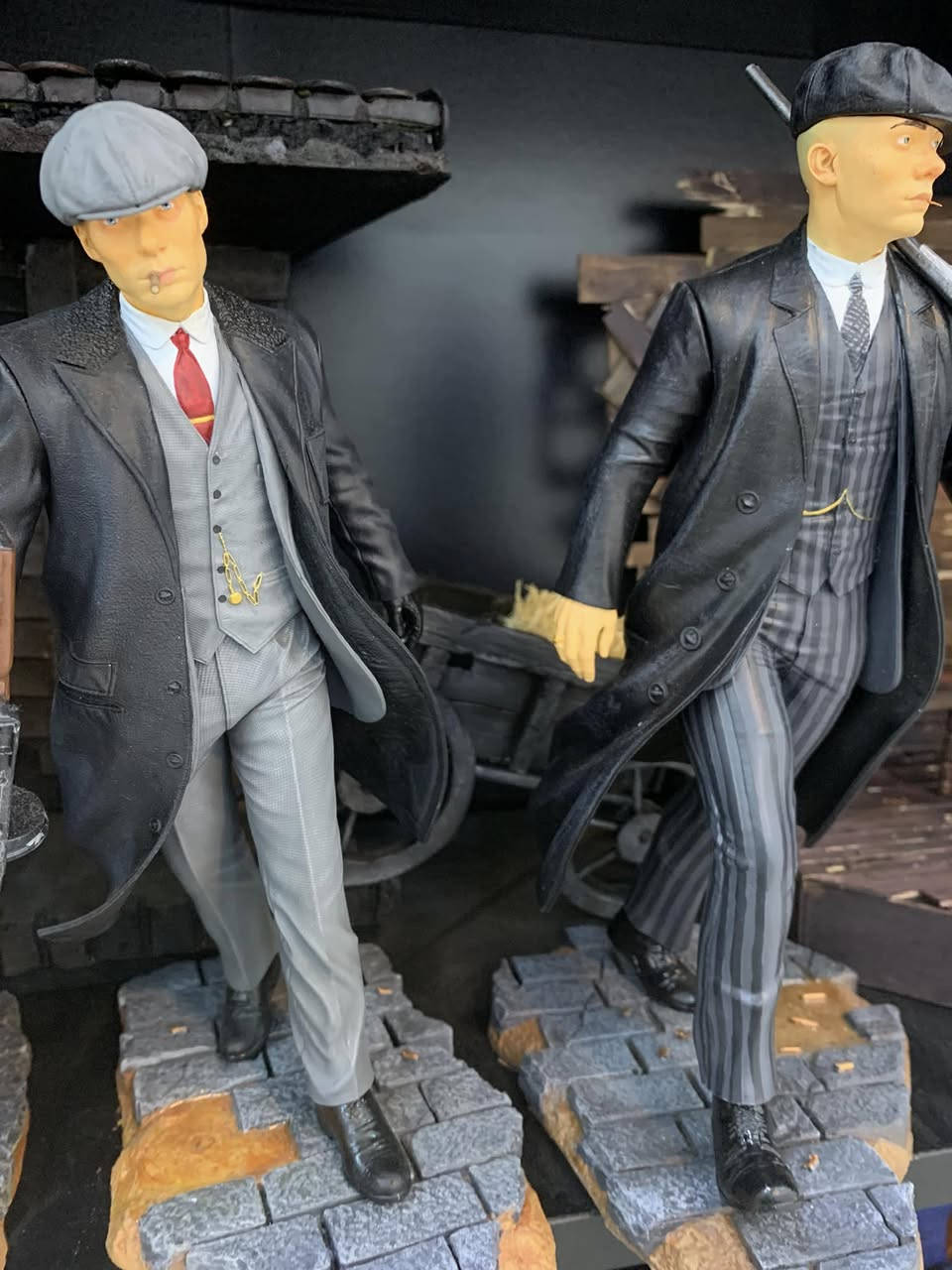 قياس 25سم الشخصيه 
الكل 125الف مع ديوراما


**إذا كنت صاحب هذا الإعلان وتريد حذفه لأي سبب، رجاءا أرسل رسالة إلى الدعم الفني**