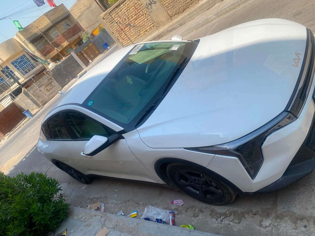 K4 موديل ٢٥
ماشية ١٤ الف صور الحادث وسونار بالمنشور 
مدوشمة جلد ابيض دوشمة درجه اولى 
رقم بغداد بسمي 
ب١٥٩ 
***********
