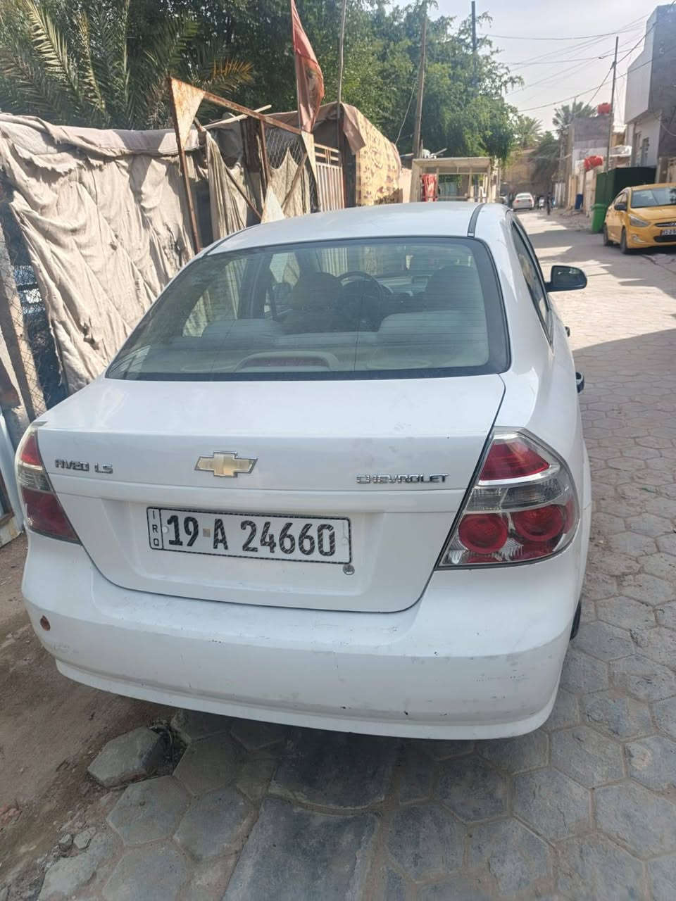 سياره افيو للبيع موديل 2010 تحويله باسمي للاستفسار على هذه الرقم سعر72 وبيه مجال ***********
