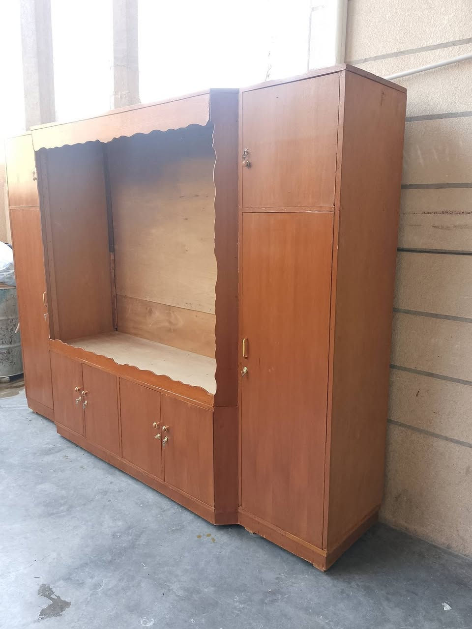 بيت فراش كلاري صاج 3 متر عمقه 60 ارتفاعه مترين 30 سنتيم مابيه نقص كامل يدات مفاتيح كامل سعر ويا توصيل 190 عدنه توصيل حسب أماكن قريبة على كلار العنوان كلار


**إذا كنت صاحب هذا الإعلان وتريد حذفه لأي سبب، رجاءا أرسل رسالة إلى الدعم الفني**