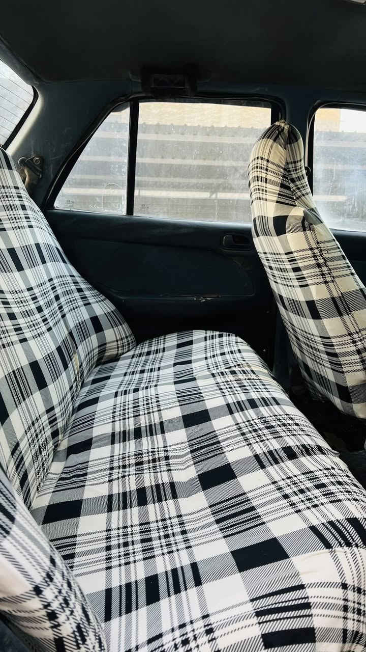 سيفيا 94 
لون ابيض 
بيها درايم شفت بس
صدر نظيف 90‎%‎
كير اوتو
كير محرك مكفولات 
تبريد شغال 
كهربائيات كلها شغالة 
سنتر لك اربع بوب شغال 
جام اربع بوب يصعد ينزل 
مسجل بلوتوث و اوكس شغال 
وربع سماعات شغالات كلهن
مصبوغة صبغ عام للجمالية 
رقم بغداد 
داخلة هزة يعني ماتدخل هزة
سيارة بسمي
 مكاني بغداد الدورة
 سعرها 37 وبيها مجال 
متواجد فيس  ورقم وبي واتس ***********
