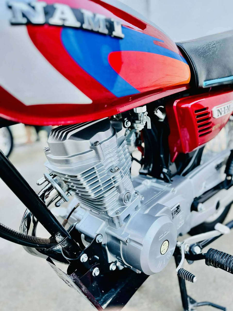 سلام عليكم شباب مكلف بل نشر 
دراجه نامه سكنر موديل 26دراجه مكفوله ونضيفه بشكل مكينه نضيفه كامله من كلشي وكلشي دراجه اوراق سكنر سعر 680وبيه مجال مكان بابل سده الهنديه 
رقم راعية‏‪***********‬‏
