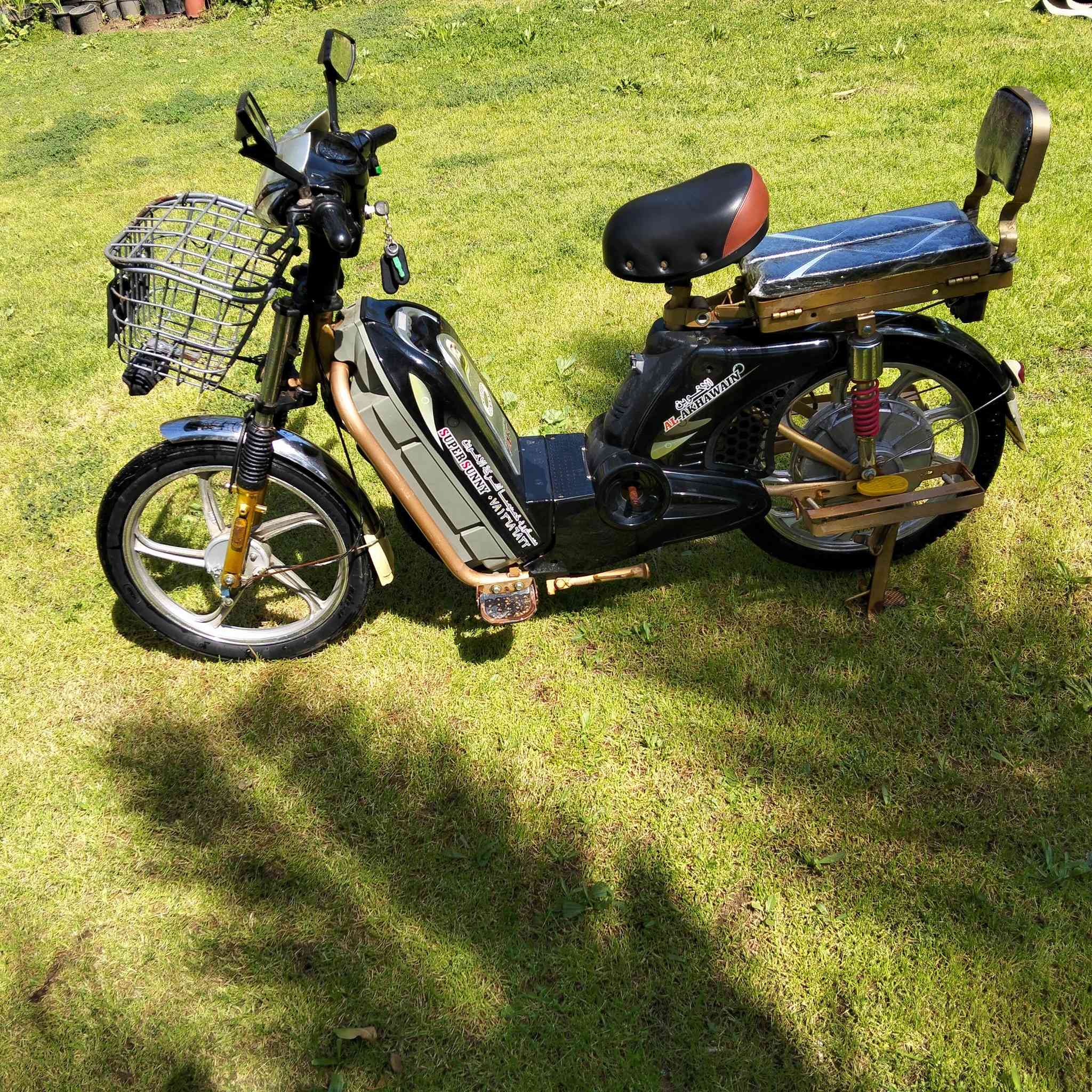 سلام عليكم
دراجة شحن 5 بطاريات للبيع سعر 400 بيع مجال مكان فلوجة تفاصيل على رقم ***********
