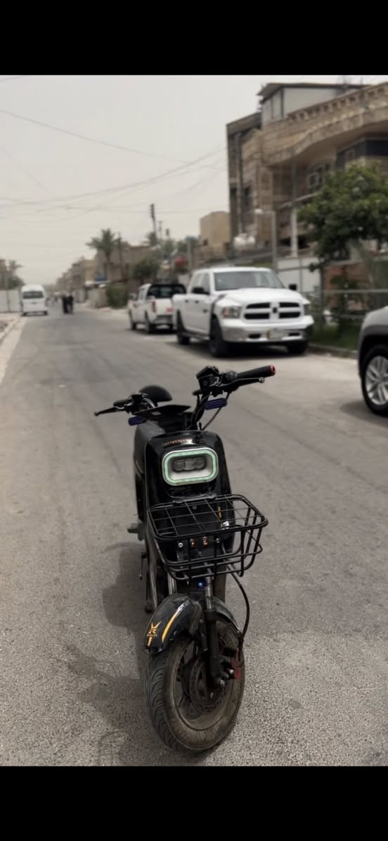 R8 للبيع بيه نقوصات بسيطه
واتساب ***********
