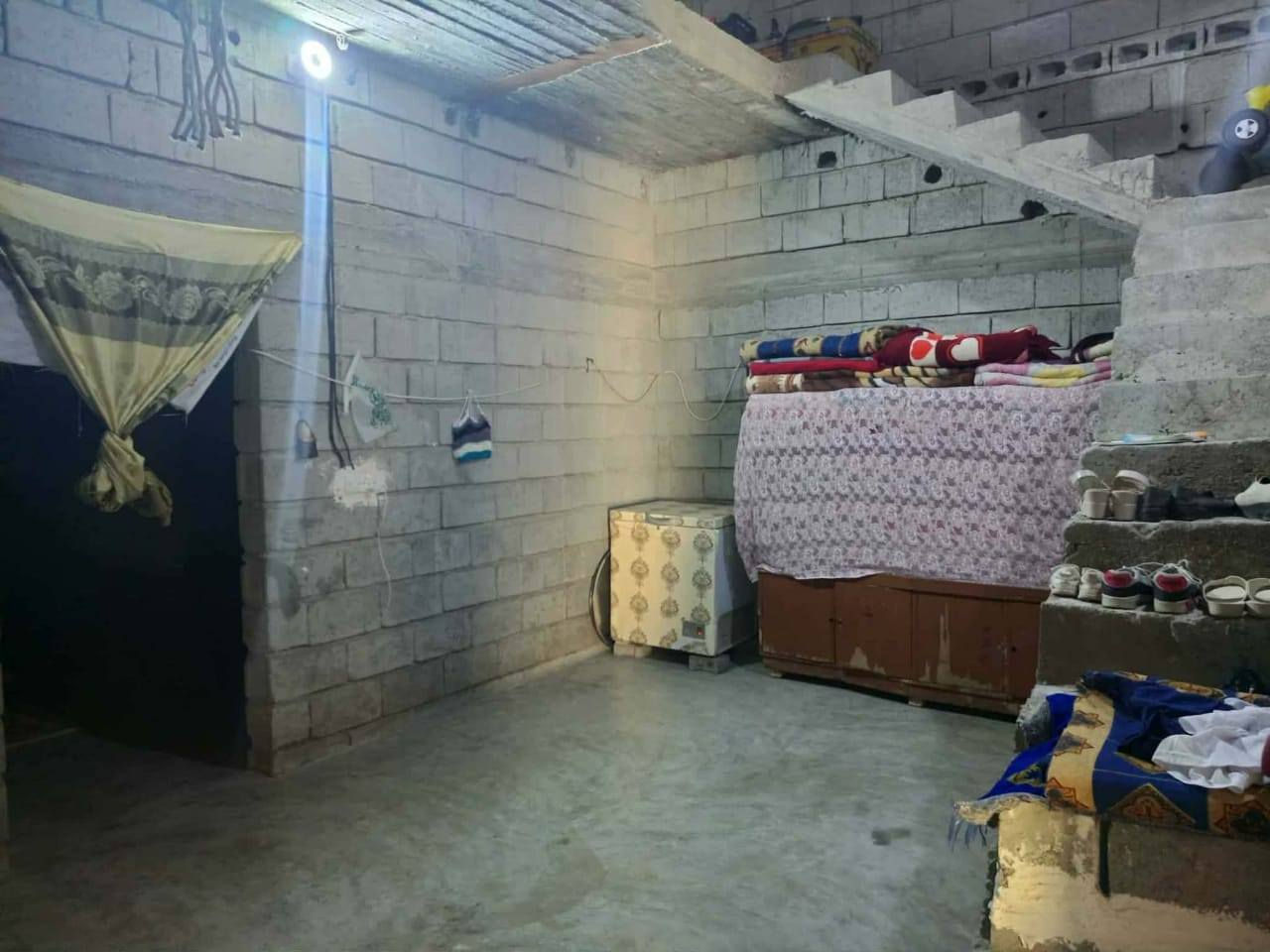 دار للبيع 💥 
مساحة 200➖
الموقع حزيران🇮🇶 قرب جامع الحاجة صالحة 🕌
السعر 50ل💵لمزيد من المعلومات الاتصال بالرقم ☎️ 
***********او مراجعه مكتب جنة الفردوس2
