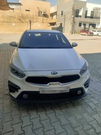 سيراتو خليجي19 للبيع محرك 1600تبريد قطعتين ماشيه 73.500الف بيهة طخة عا...