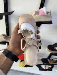 حذاء كعب شي ان • قياس 38-39 • جلد لماع