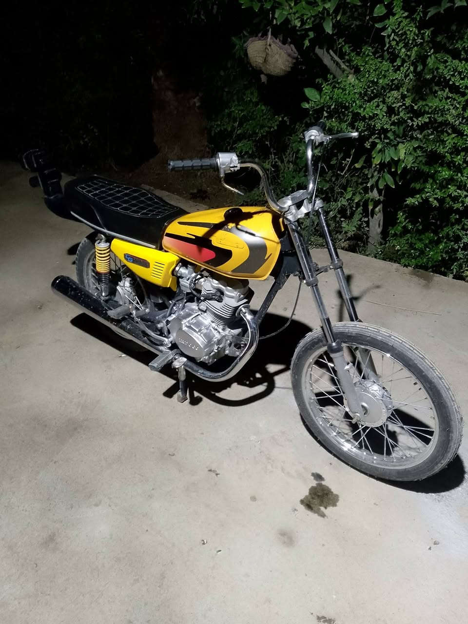 سلام وعليكم للبيع او مراوس درجه 4 كير  ..كلك  دراجه تخبل وكله جديد  السعر 350وبيه مجال قليل  مكان كربلاء طريق الحسينيه الكنطره البيظاء. ***********0
ملاحضه/ اذا مو شراي لا تكسر بل سعره لا تسمع كلام مو حلو
