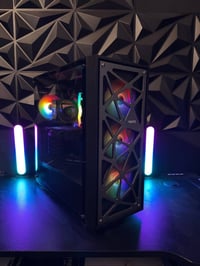 RTX 4060 8GB GIGABYTE  I5 12400F ────────── RTX 4060 8GB GIGABYTE ────...
