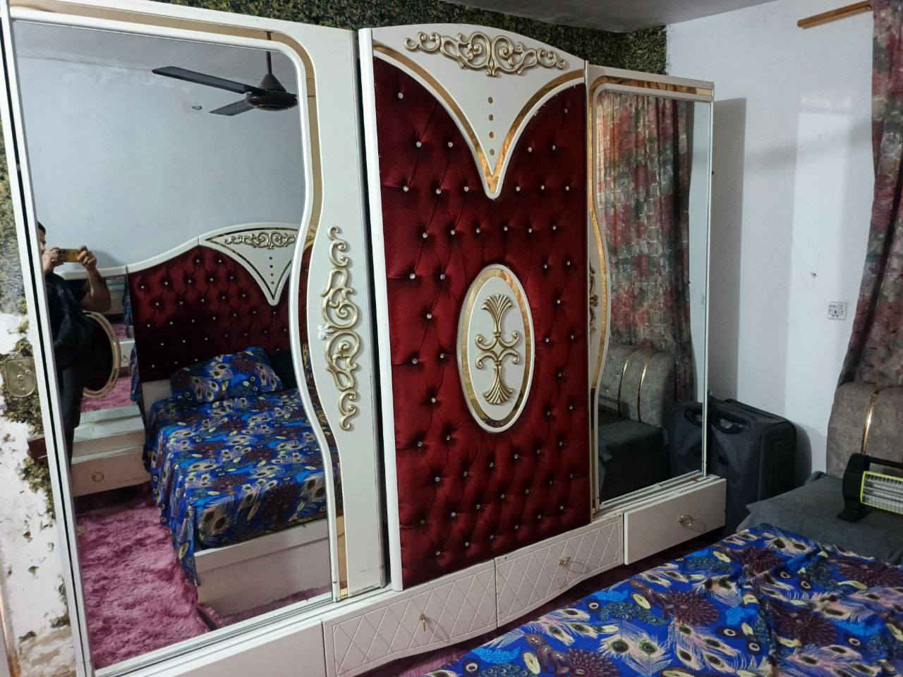 غرفة نوم تركية مستخدمة قليل اريد ابيعها لان نريد ننتقل التفاصيل تفضلو خاص


**إذا كنت صاحب هذا الإعلان وتريد حذفه لأي سبب، رجاءا أرسل رسالة إلى الدعم الفني**