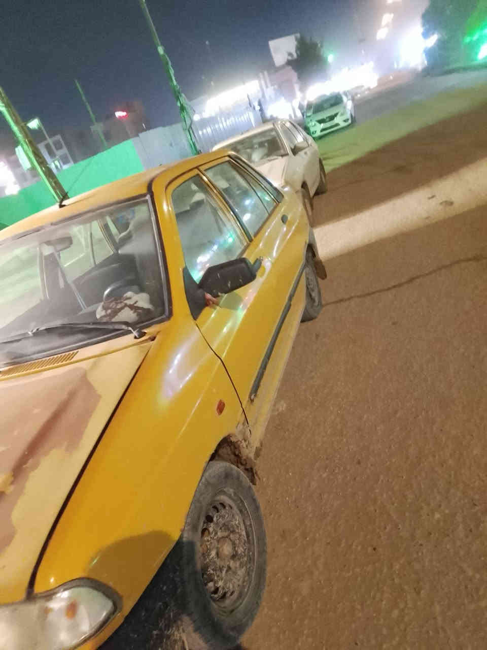 سلام عليكم سايبا ٢٠١٢
كير ومكينه وتبريد وتخم تاير جدد

رقم انكليزي جديد 

مصفره هيئه وغرامه 

ب٢٥ وبيه مجال 

بيع مستعجل 

ابيع كوم حديد ***********
