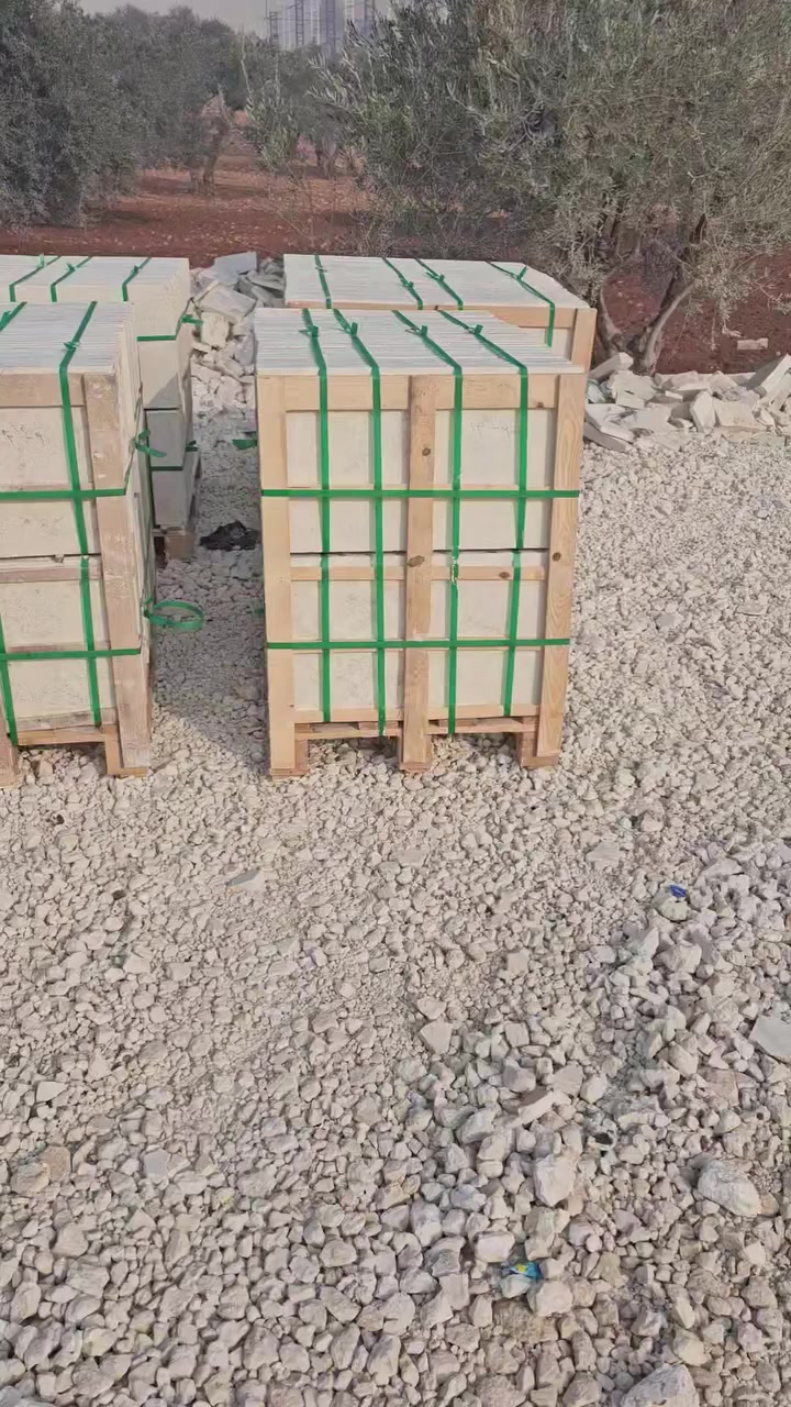 تجهيز وتصدير كافة انواع الحجر السوري الطبيعي والديكورات 
حجر سوري طبيعي ابيض 
تصدير من سوريه الى الموقع مباشر 
تواصل مع الشركة مباشر 
وتس اب 
00963937901865


**إذا كنت صاحب هذا الإعلان وتريد حذفه لأي سبب، رجاءا أرسل رسالة إلى الدعم الفني**