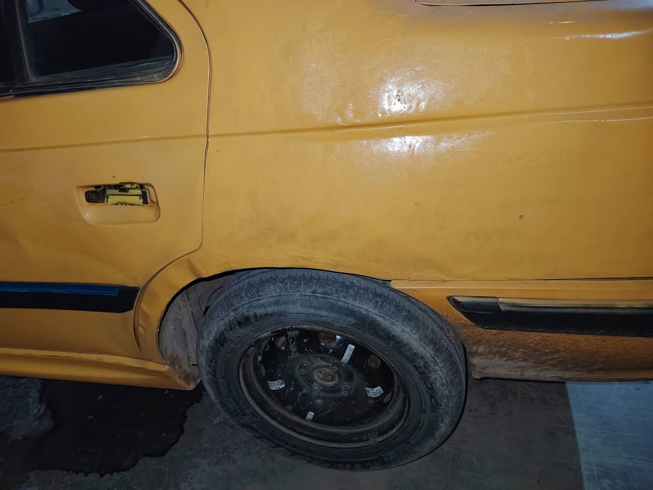 سلام عليكم من رخصت الادمن 
بيجو بارص موديل 2015 للبيع
سيارة كير ومحرك خير من الله تبريد شغال 
بيهة دعمه صندوك ممكصوصه بس معدله موضحه بل صورة 
باب بضهر السايق مدعومه ومشط ستيرن يحتاج تبديل جبن او واشرات تعبانه
مجدد سنوية 2030/12 وهزه ومصفرة هيئة وغرامات وهيئة مدفوع لحد 2027 سيارة خير من الله بس متوازي على البيعة
رايدهة ٣٤ 
الرقم ***********
