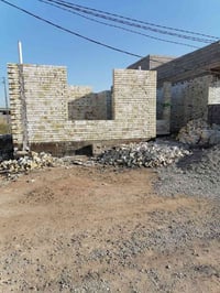 قرب ملعب هشام زليزل • هيكل غير مسقف • ١٩٥م