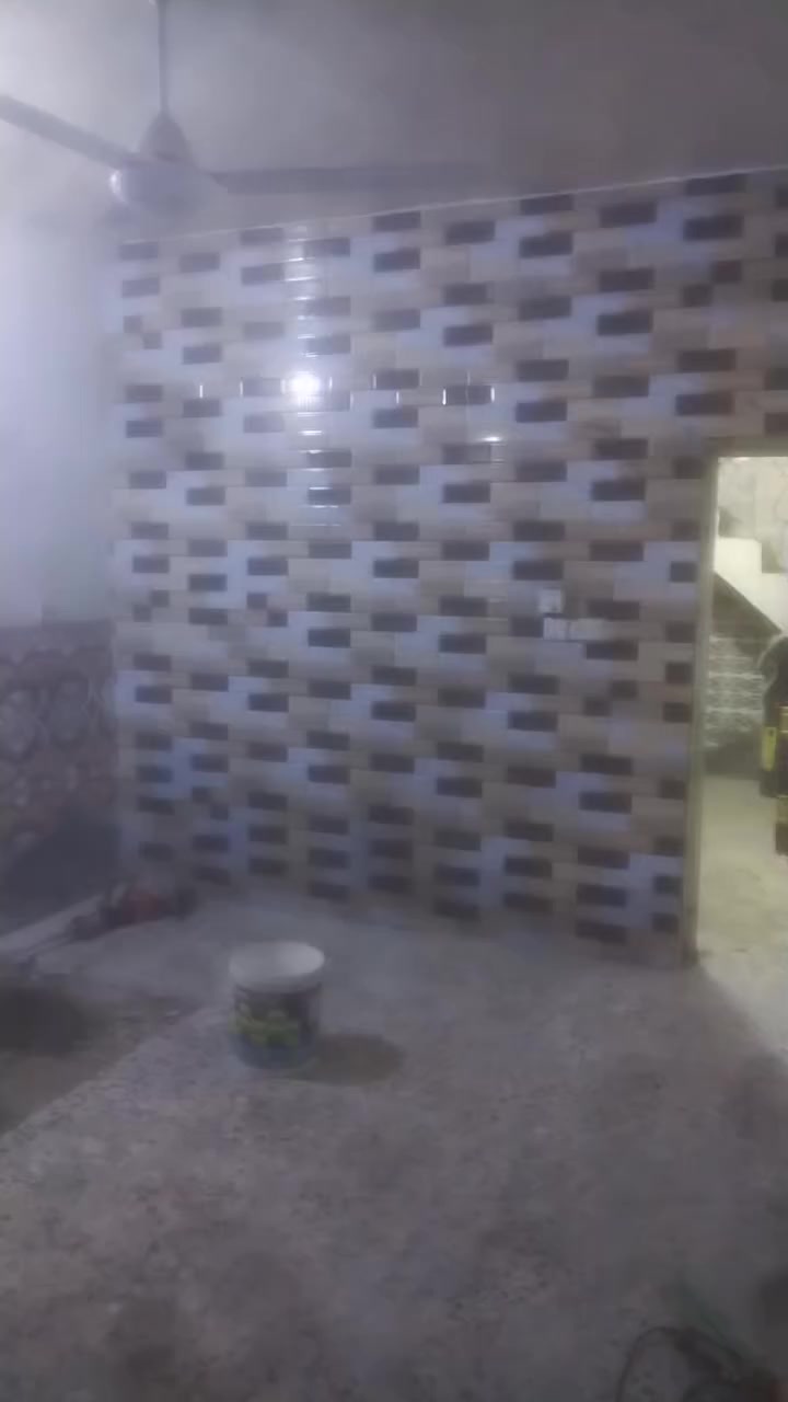 سلام عليكم بيت لايجار 350مكانه بثانيه *********** مكتب المقاول
