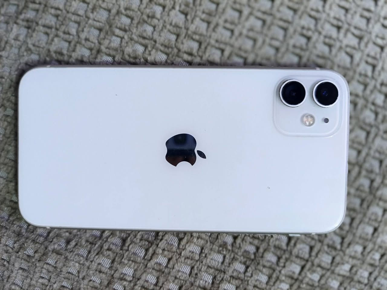 السلام عليكم 11 عادي ذاكرة 128 البطارية 83 بلادي جهاز مكفول ابيع عل فحص مكاني بغداد العبيدي ***********
