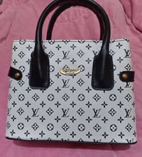 اكسسوار شخصي • توصيل • كربلاء